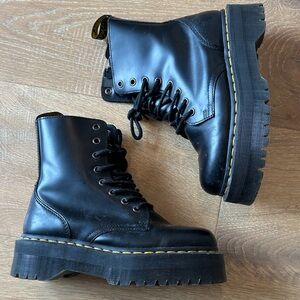 Black Leather Women's Boots